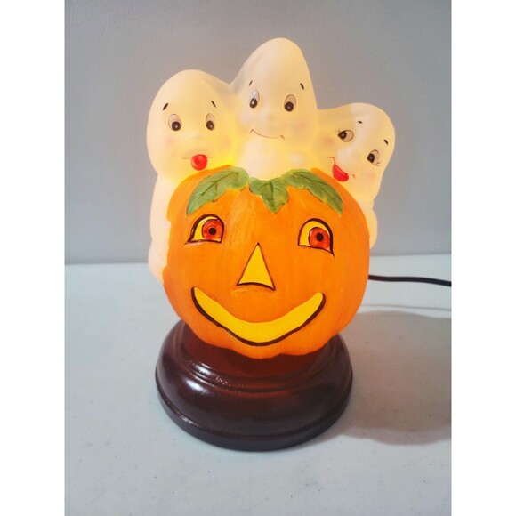 JO198_18x24__73223.1729256872.  Old World Christmas Trio of Giggling Ghosts Light EUC With Box